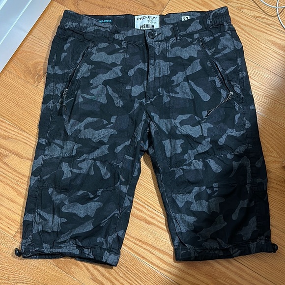 Projek Raw - Camo Shorts - Size 32 - Picture 2 of 9